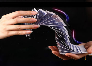 Professionnel même et qualifications et techniques magiques impaires de technologie de carte de tour de carte